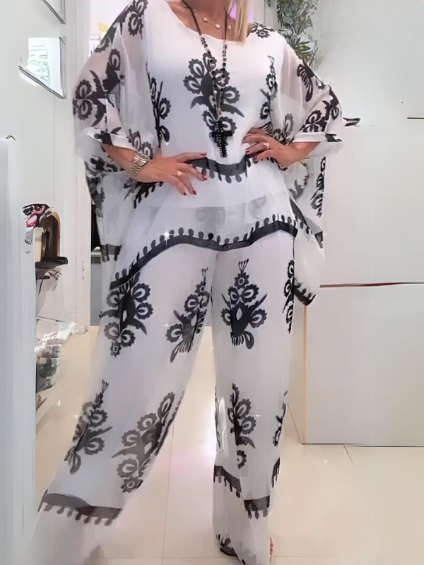 Women's patterned two-piece suit