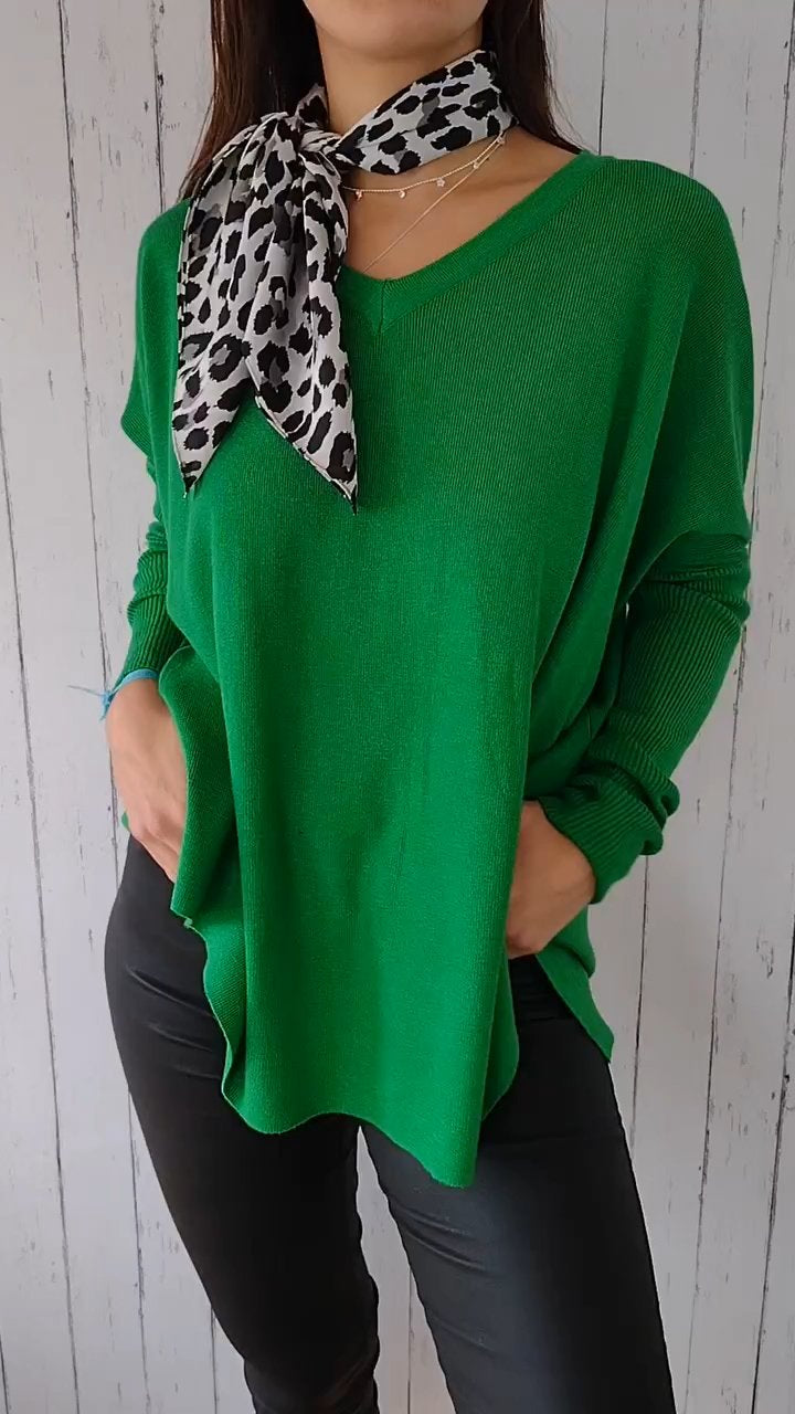 Knitted Long-sleeved V-neck Top