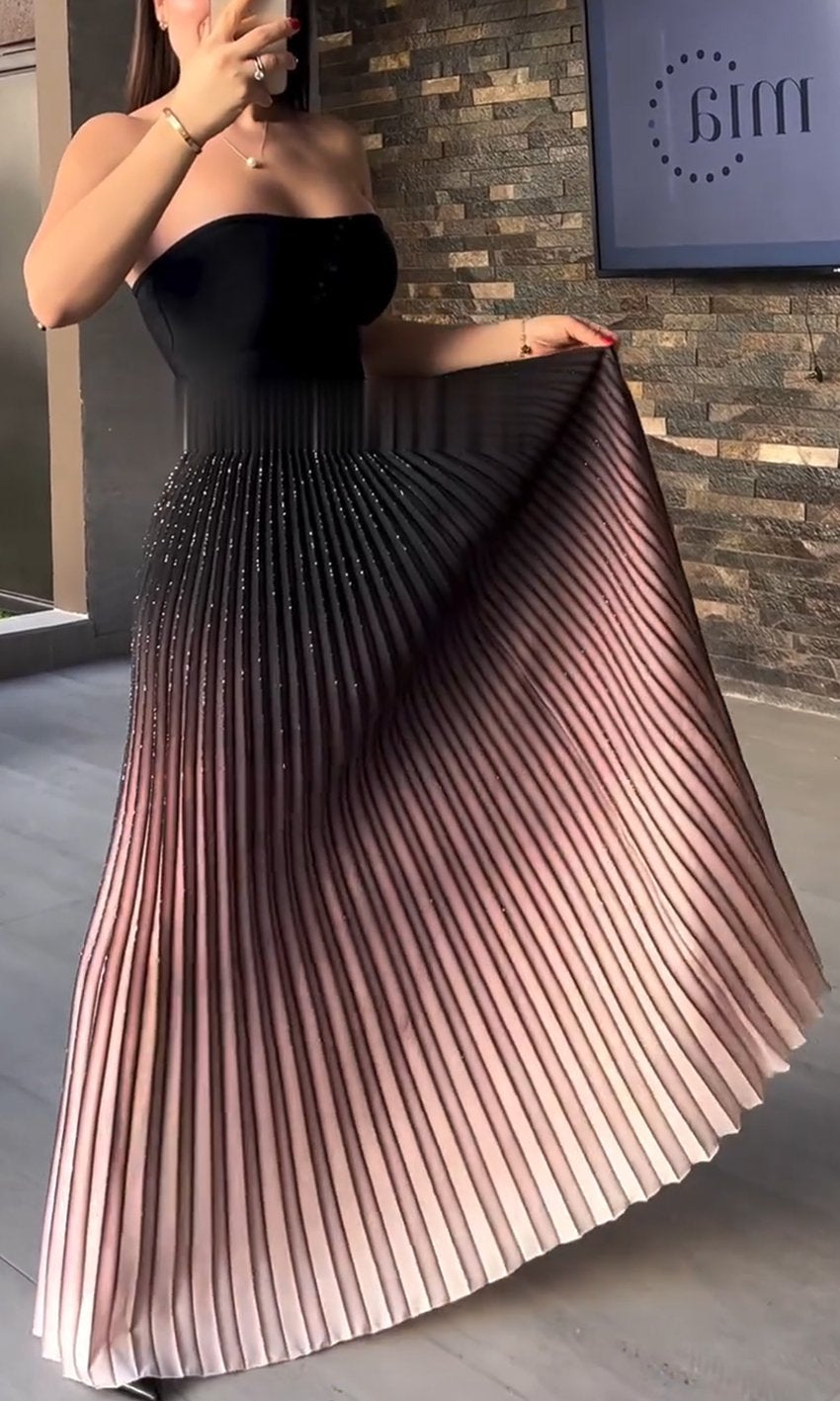 Strapless gradient pleated dress