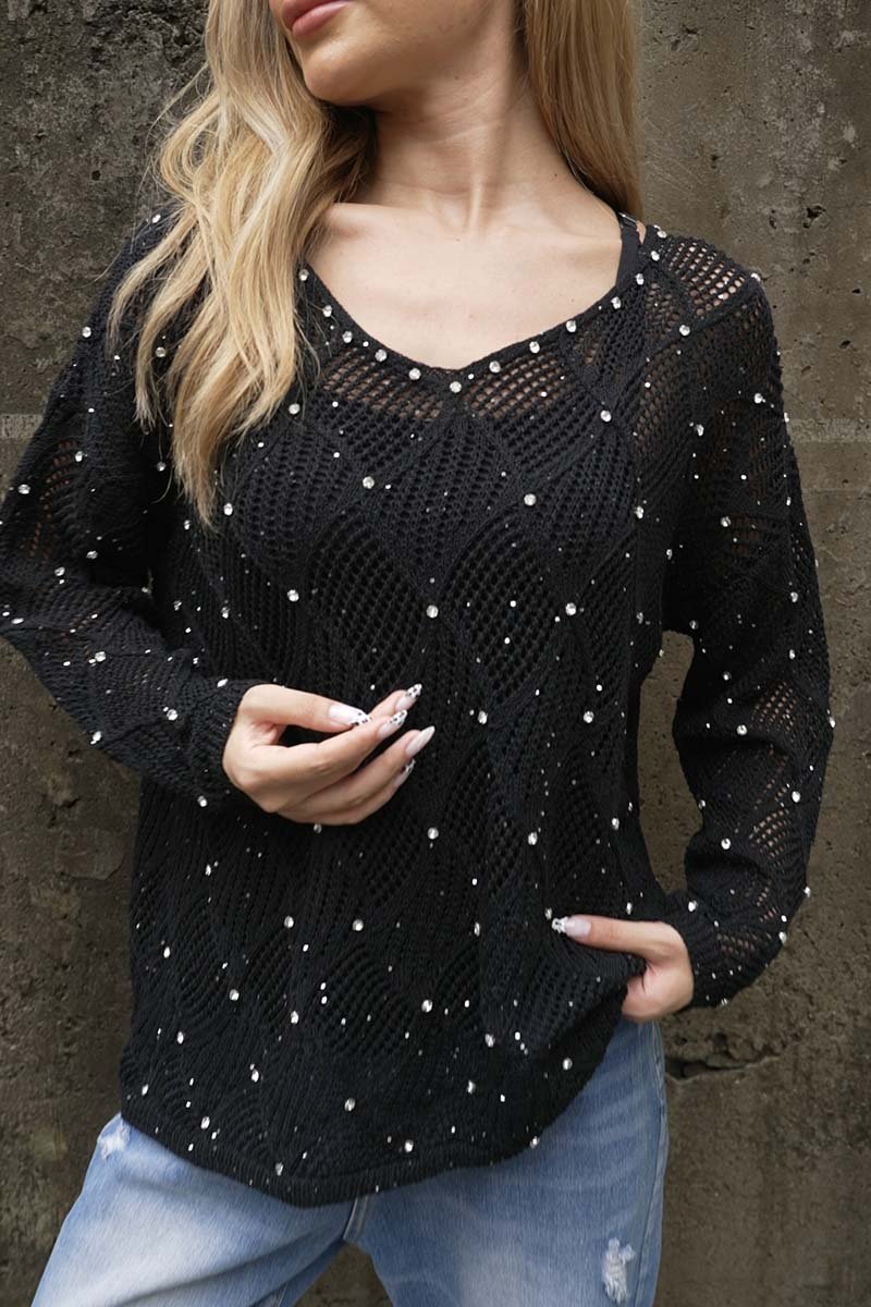 Women's Cutout Diamond V-Neck Long Sleeve Sweater