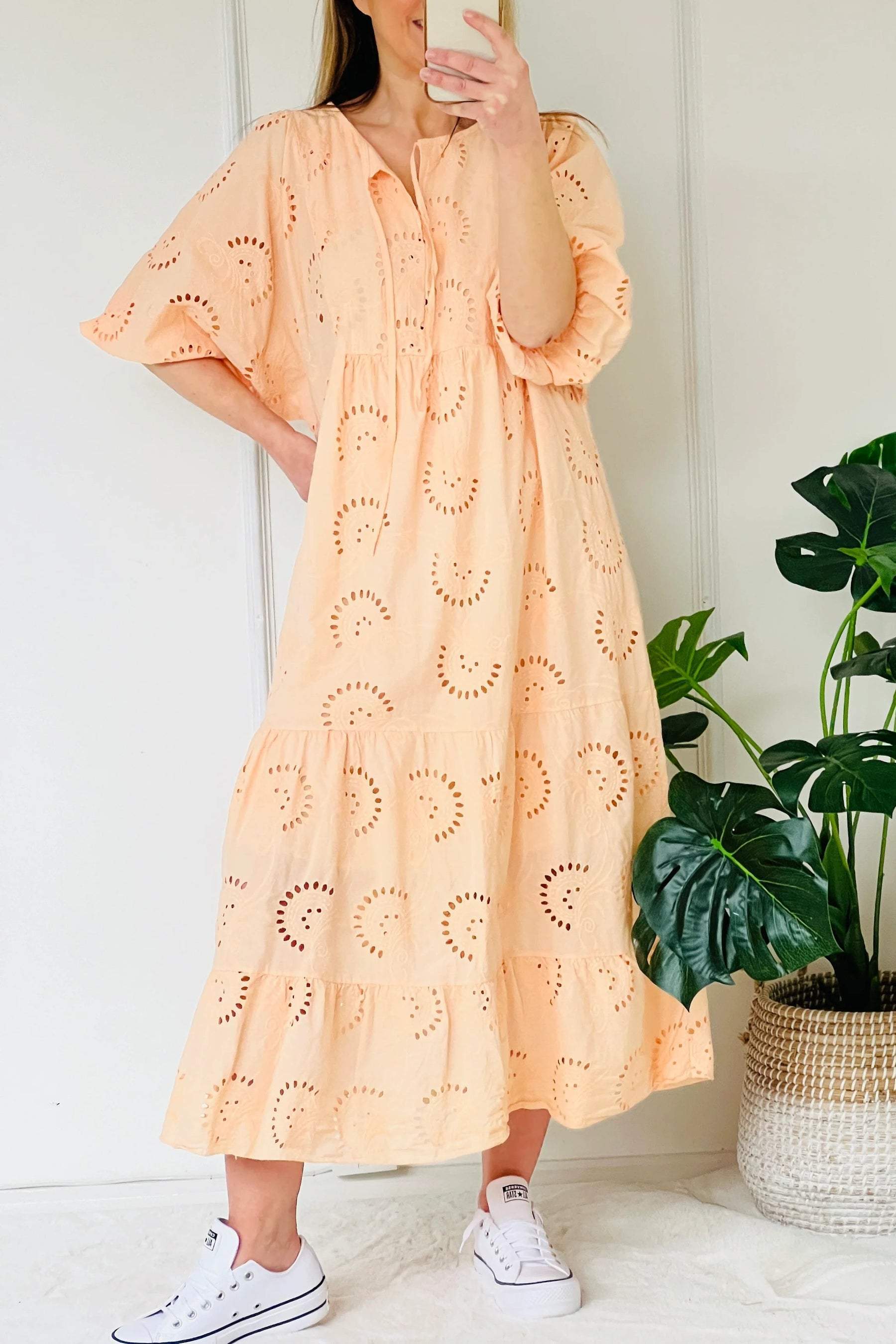 Casual V-neck Mid-sleeve Hollow Dress