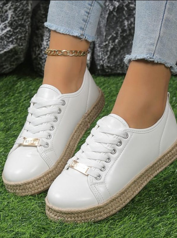 Round Toe Lace-up Mid-heel Platform Shoes