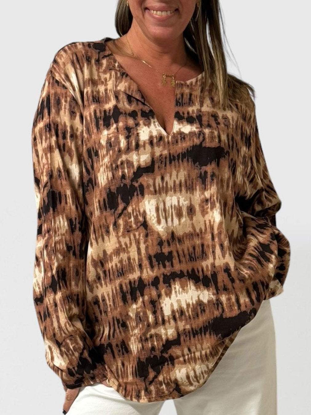 Women's Ombre Tie-Dye V-Neck Long Sleeve T-Shirt