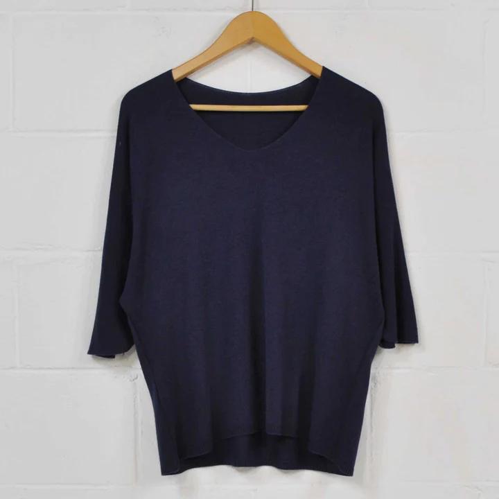 Women's Casual Solid Color Batwing Sleeve Knit Tops