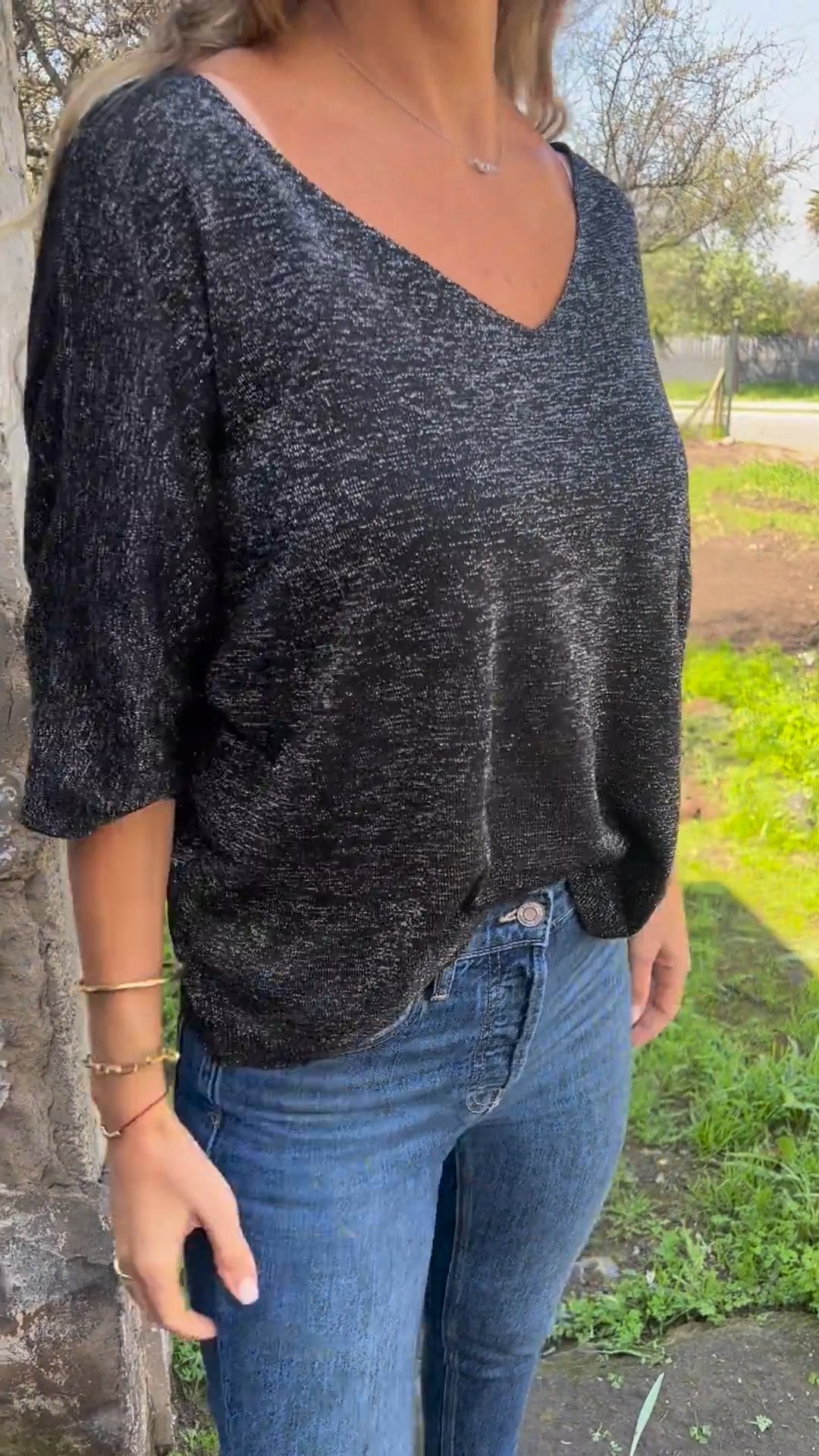 V-neck Loose Vertical Top