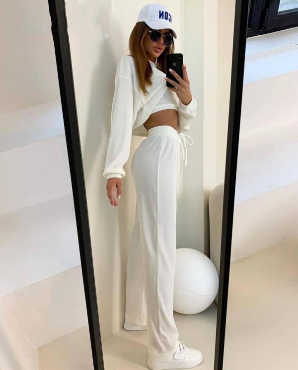 Three-piece long-sleeved cropped top and trousers suit