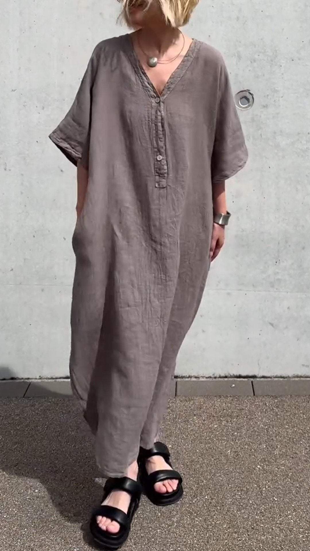 Women's V-neck Mid-sleeve Cotton and Linen Casual Dress