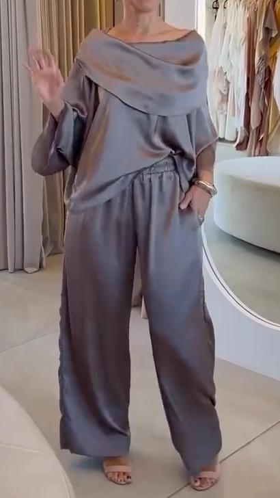 Women's Elegant Satin Pant Suit