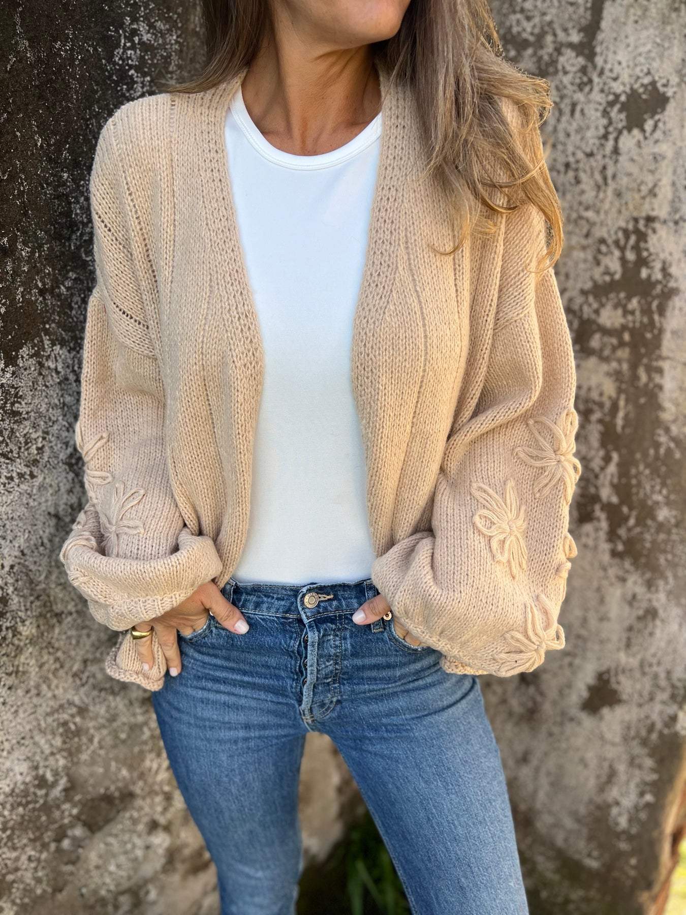 Women's V-neck Long-sleeved Knitted Casual Jacket