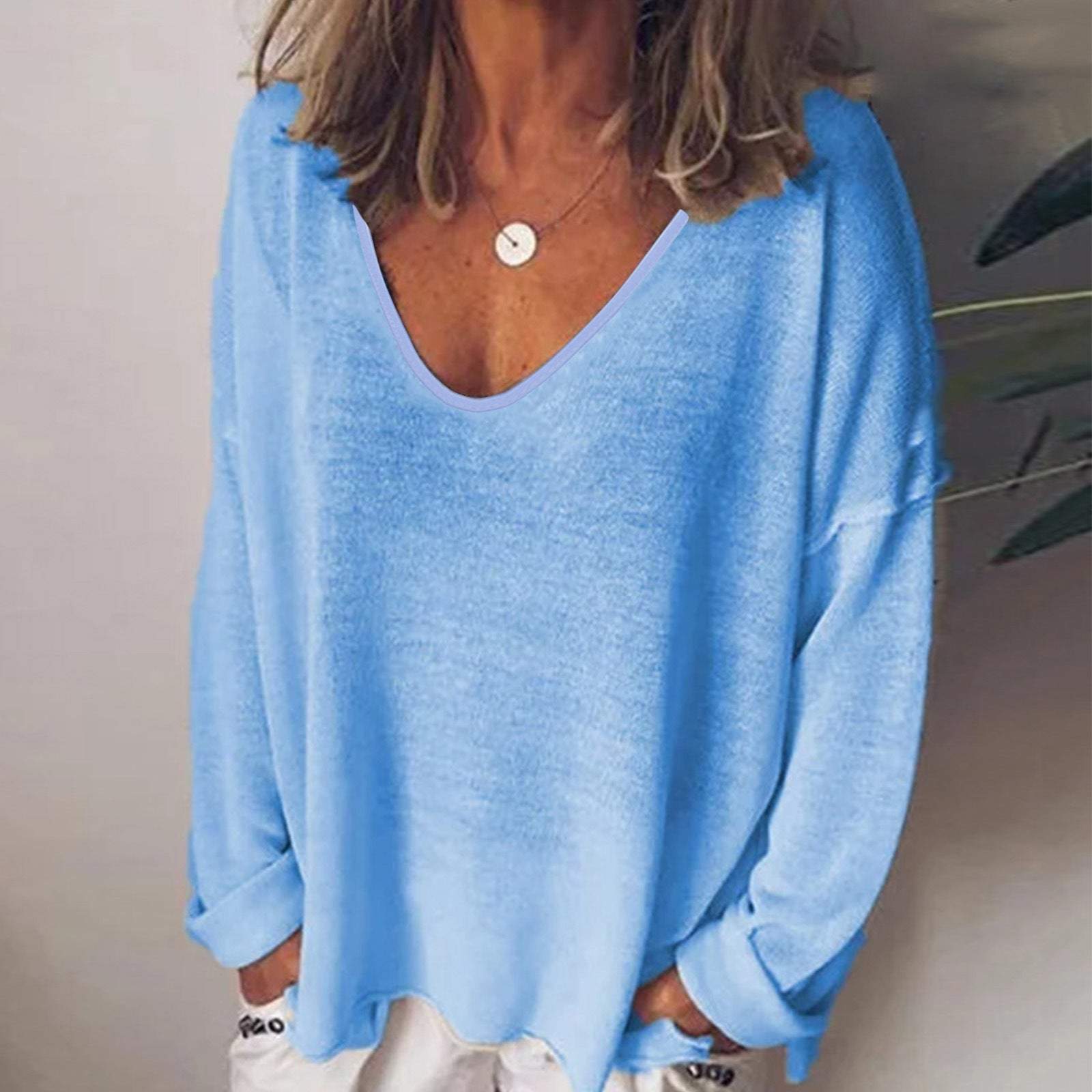 Solid color V-neck long sleeve T-shirt