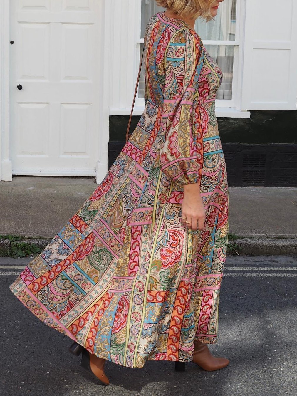 Women's Printed V-Neck Long Sleeve Dress